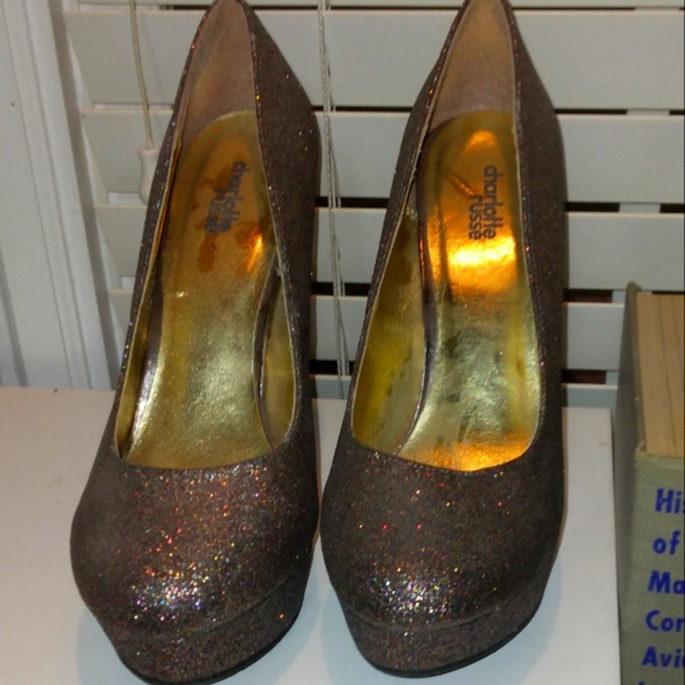 Charlotte Russe Pumps size 9
